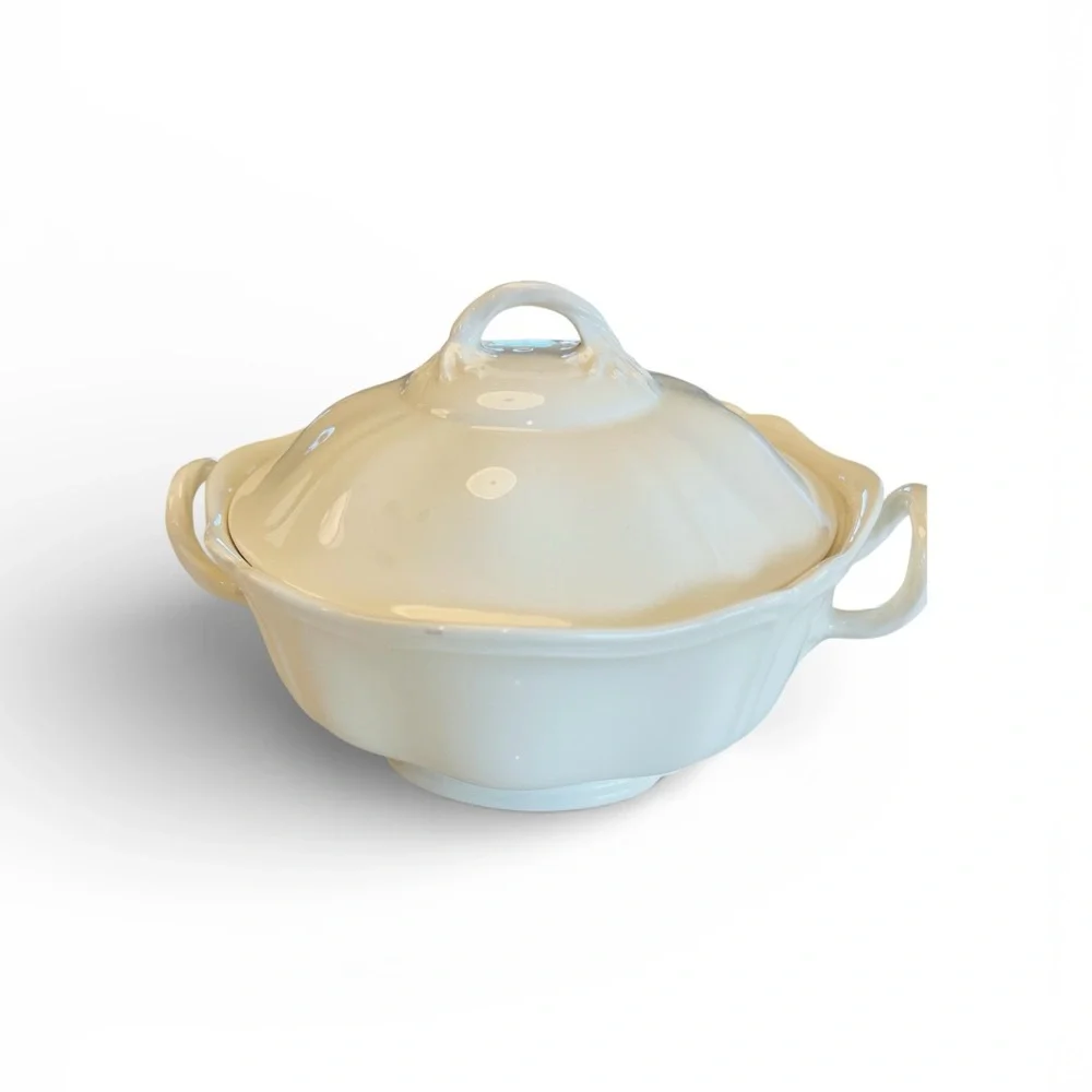 Vintage Wedgwood Queens Covered Vegetable Dish | Creamware Tureen | England